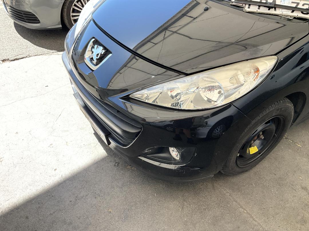 Photo '8' of Peugeot 207 XT