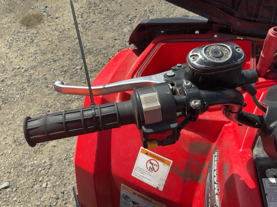 Photo '12' of Polaris Hawkeye 300