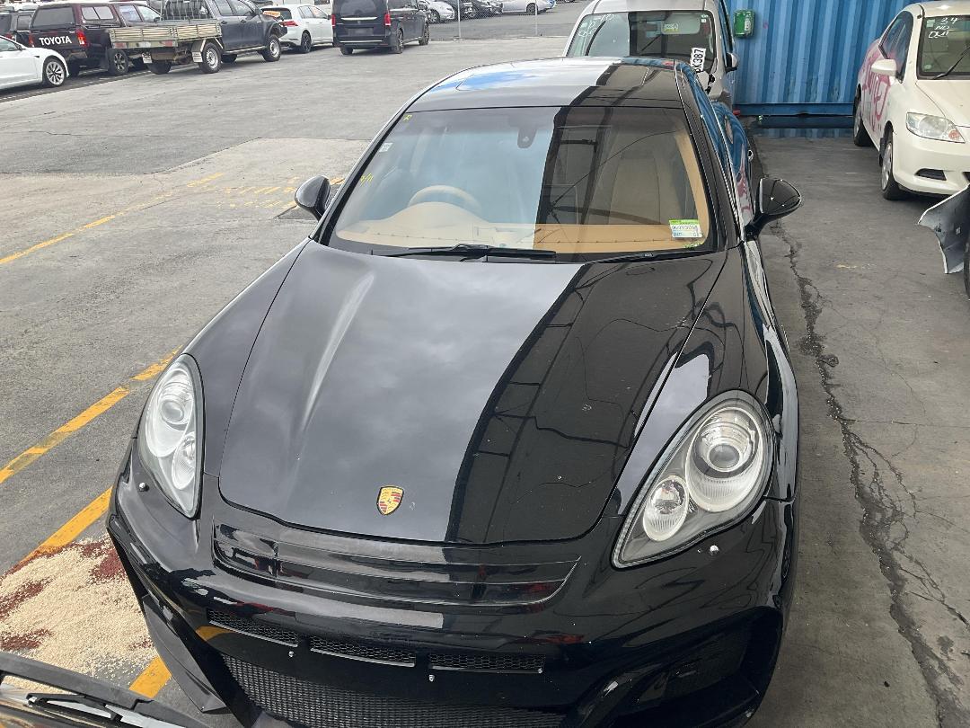 Photo '2' of Porsche Panamera 4S Photo '2' of Porsche Panamera 4S