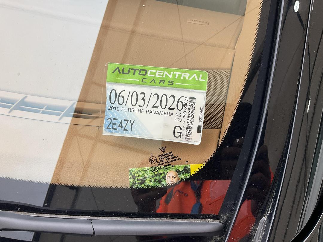 Photo '23' of Porsche Panamera 4S Photo '23' of Porsche Panamera 4S