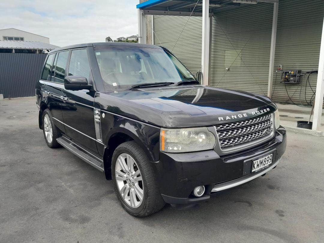 Photo '2' of Range Rover Vogue TDV8 Photo '2' of Range Rover Vogue TDV8