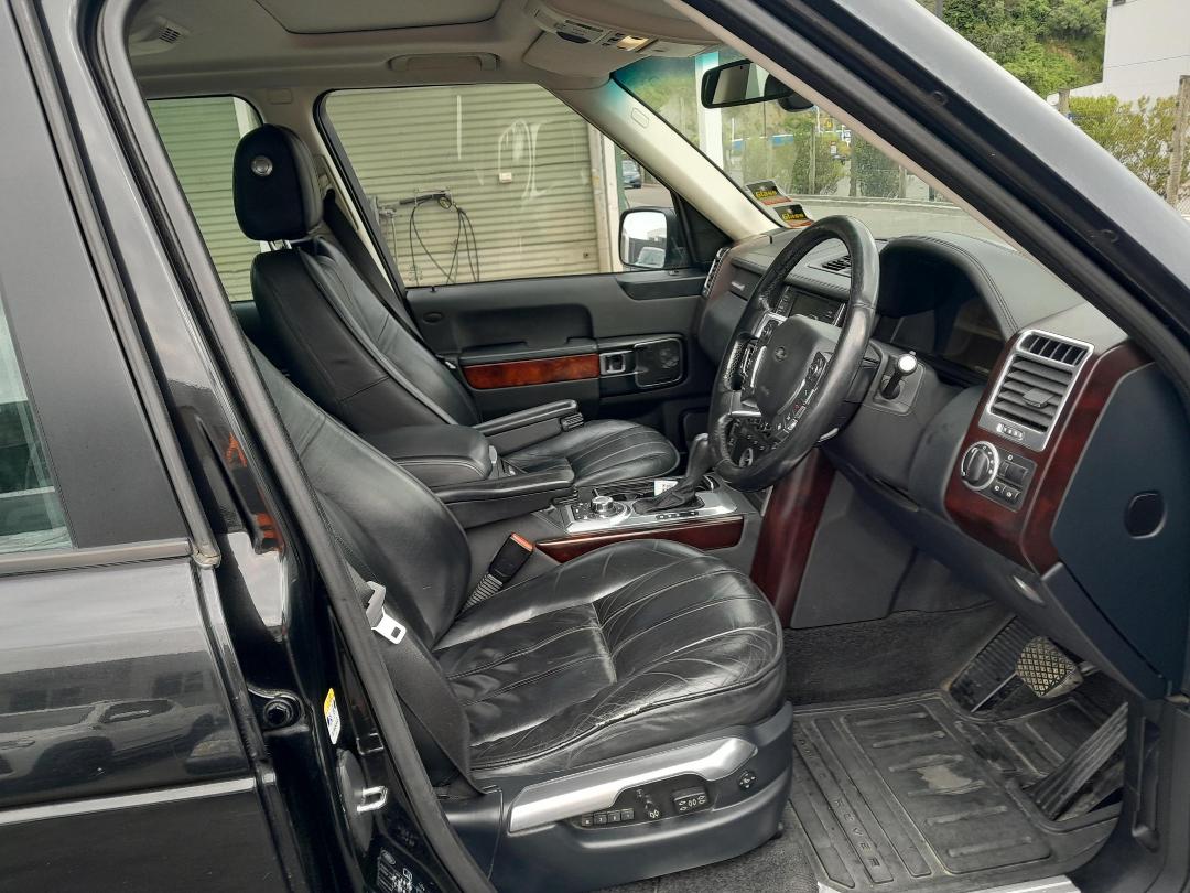 Photo '5' of Range Rover Vogue TDV8 Photo '5' of Range Rover Vogue TDV8