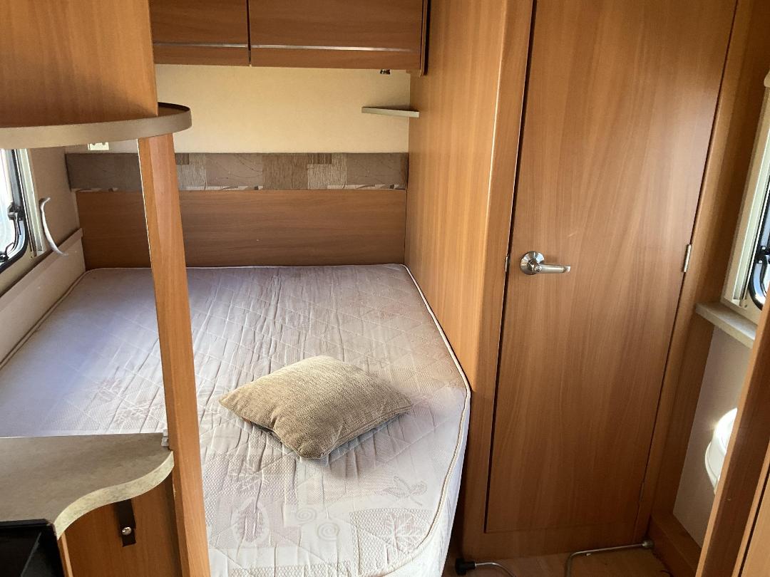 Photo '9' of SPRITE ALPINE 4 Caravan - Single