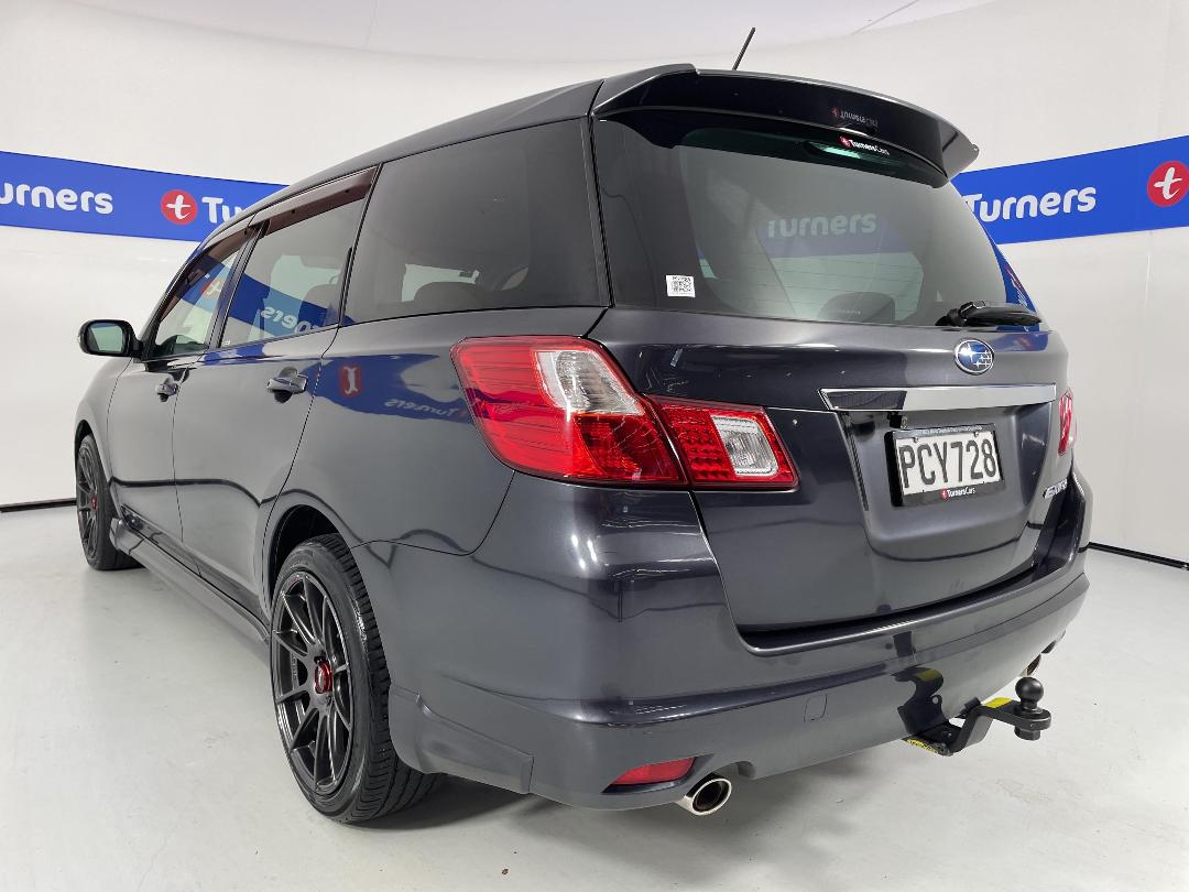 Photo '5' of Subaru Exiga Photo '5' of Subaru Exiga