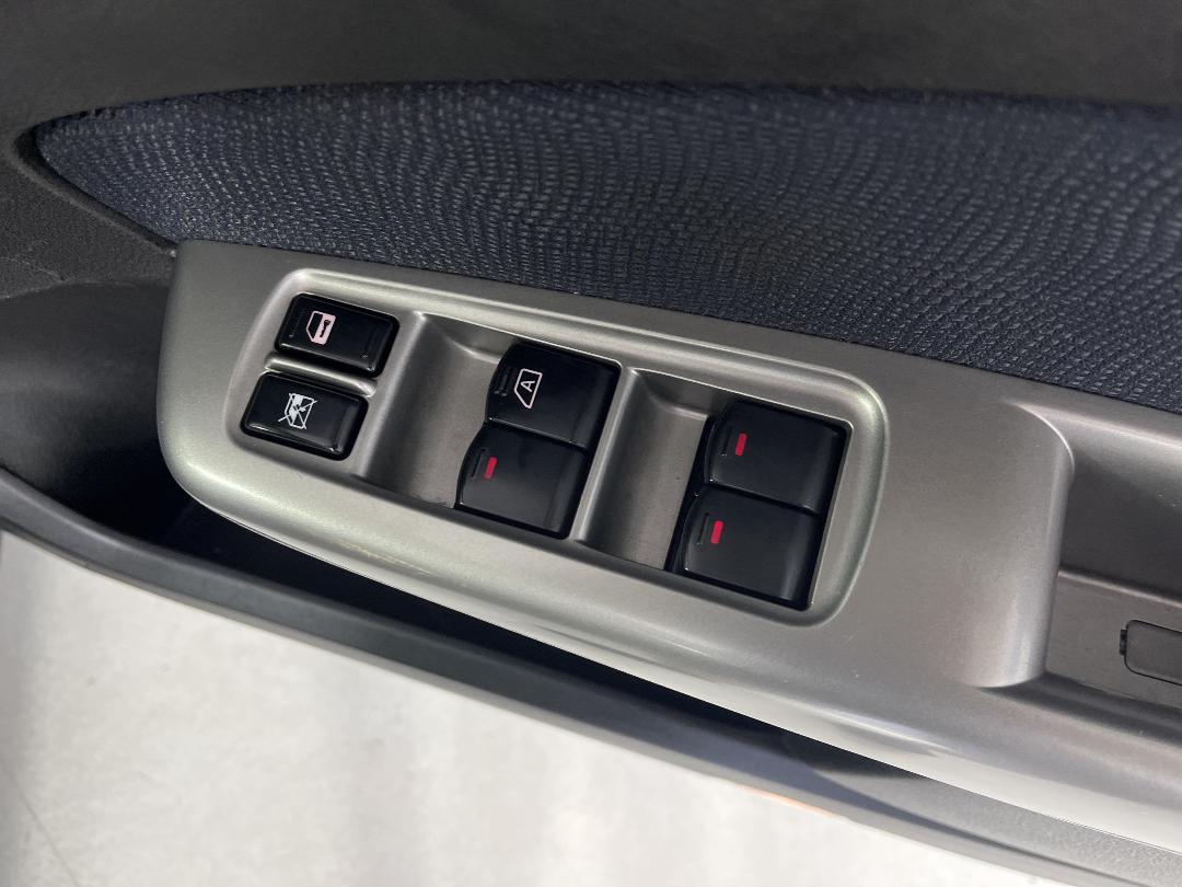 Photo '23' of Subaru Exiga