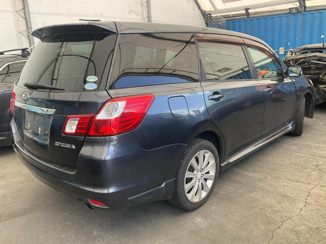 Photo '4' of Subaru Exiga Photo '4' of Subaru Exiga