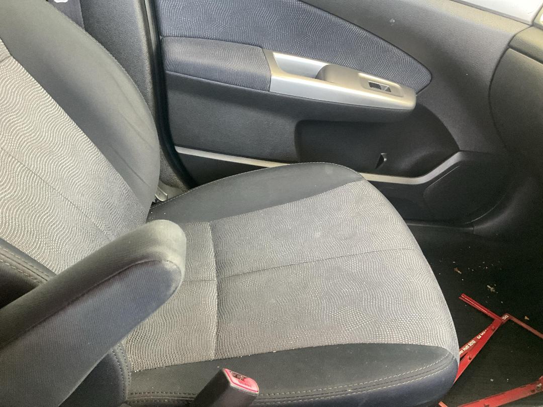 Photo '10' of Subaru Exiga Photo '10' of Subaru Exiga