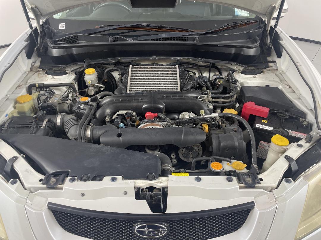 Photo '13' of Subaru Exiga Photo '13' of Subaru Exiga