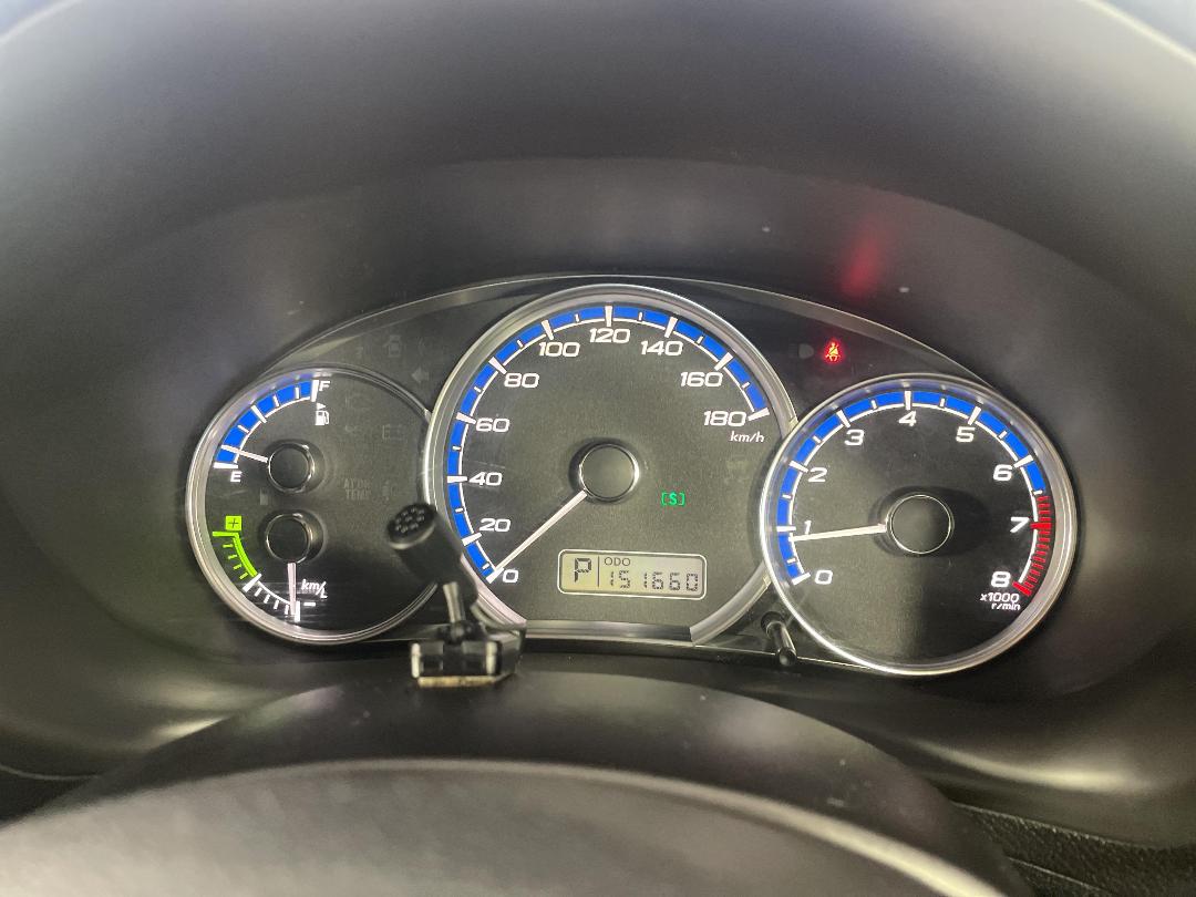 Photo '21' of Subaru Exiga Photo '21' of Subaru Exiga