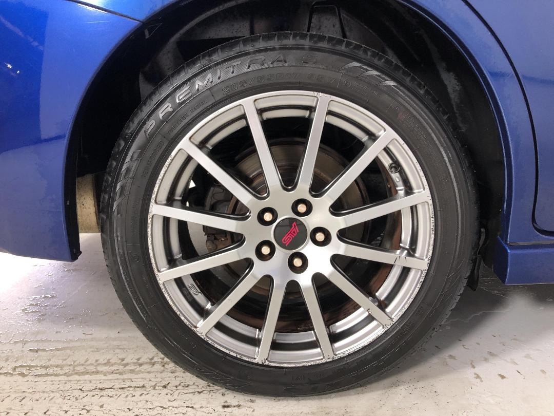 Photo '12' of Subaru Exiga