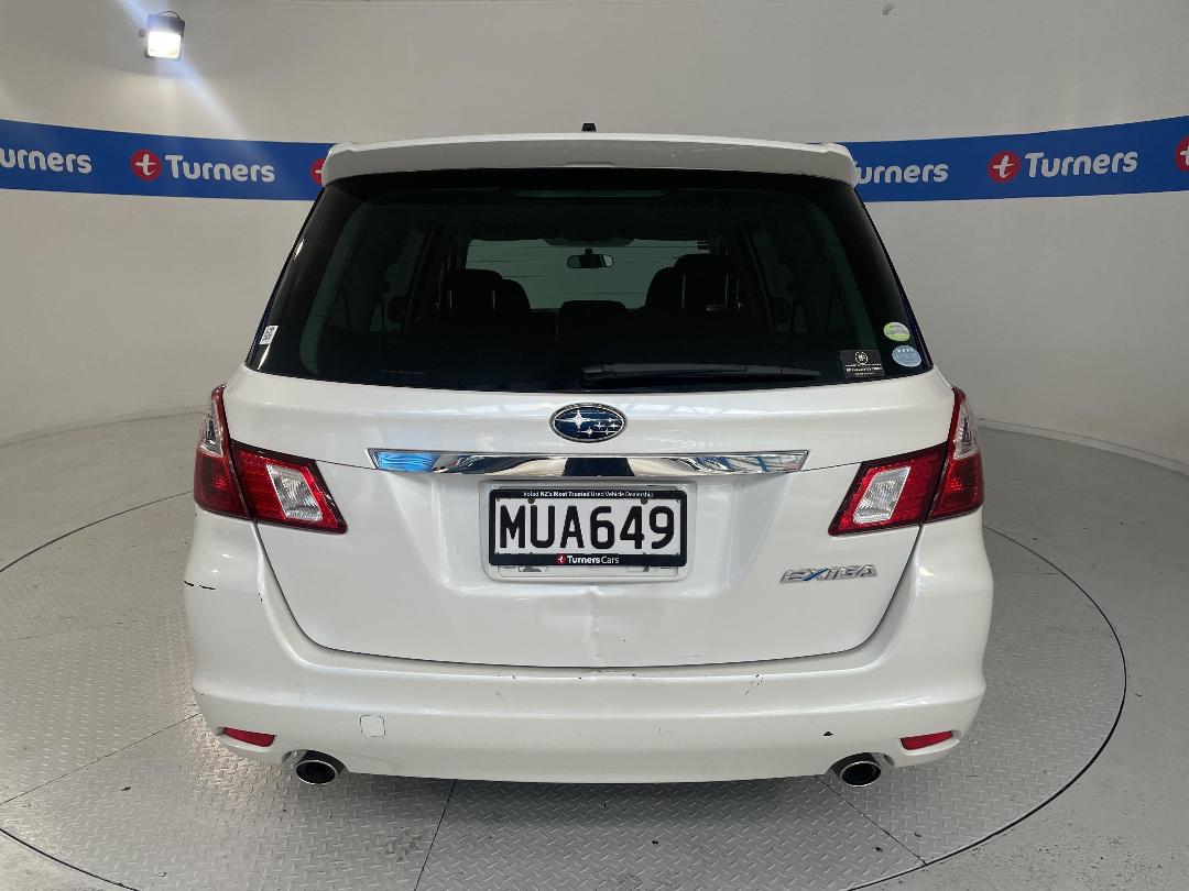 Photo '6' of Subaru Exiga Photo '6' of Subaru Exiga