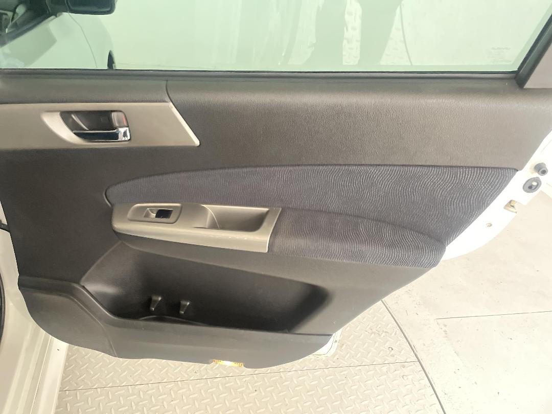 Photo '19' of Subaru Exiga Photo '19' of Subaru Exiga