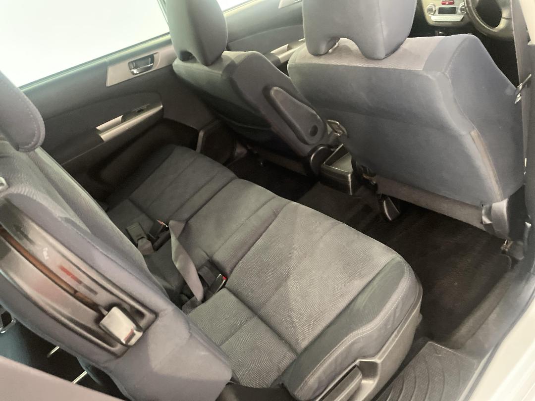 Photo '20' of Subaru Exiga Photo '20' of Subaru Exiga