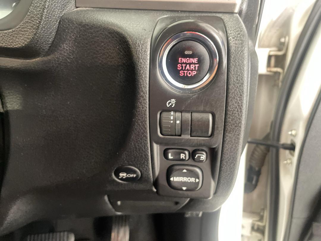 Photo '24' of Subaru Exiga Photo '24' of Subaru Exiga