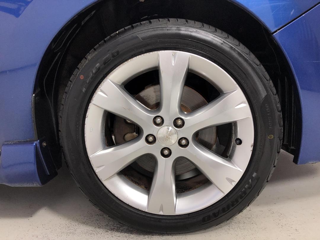 Photo '9' of Subaru Exiga