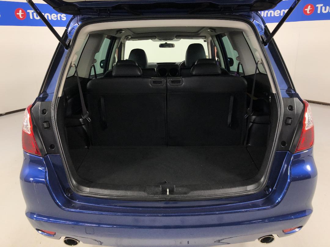 Photo '14' of Subaru Exiga