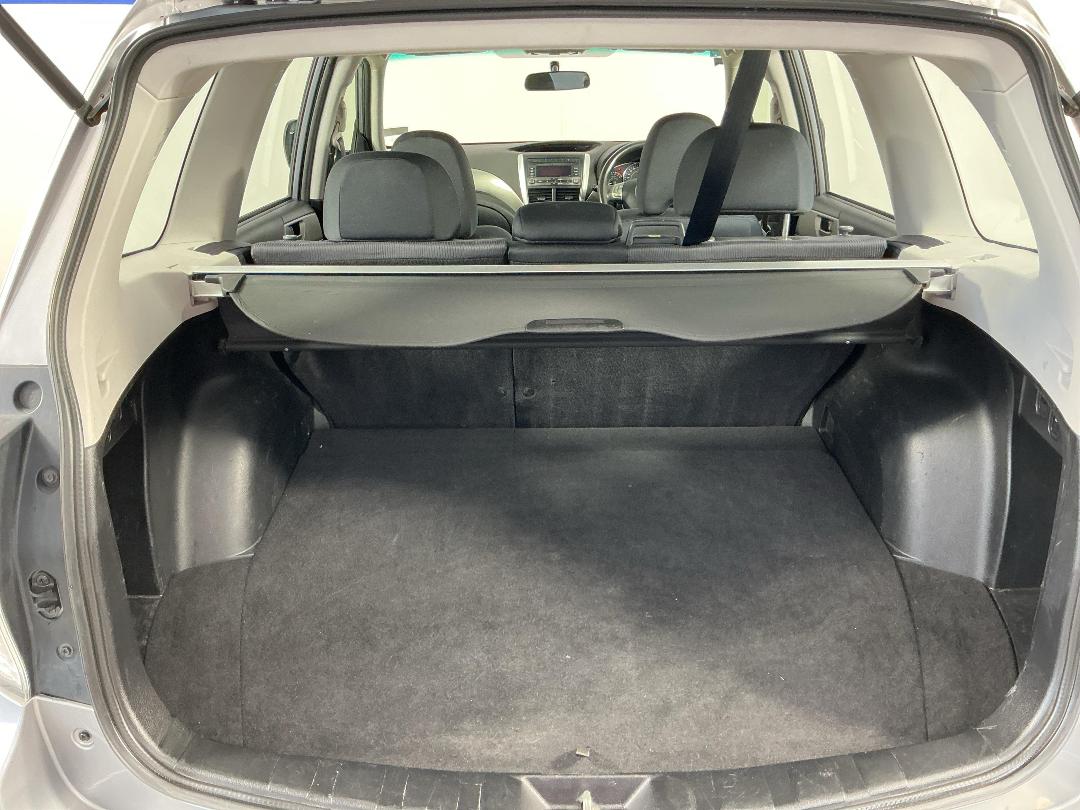 Photo '14' of Subaru Forester