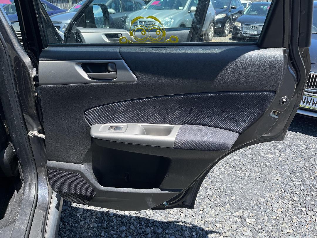 Photo '13' of Subaru Forester X