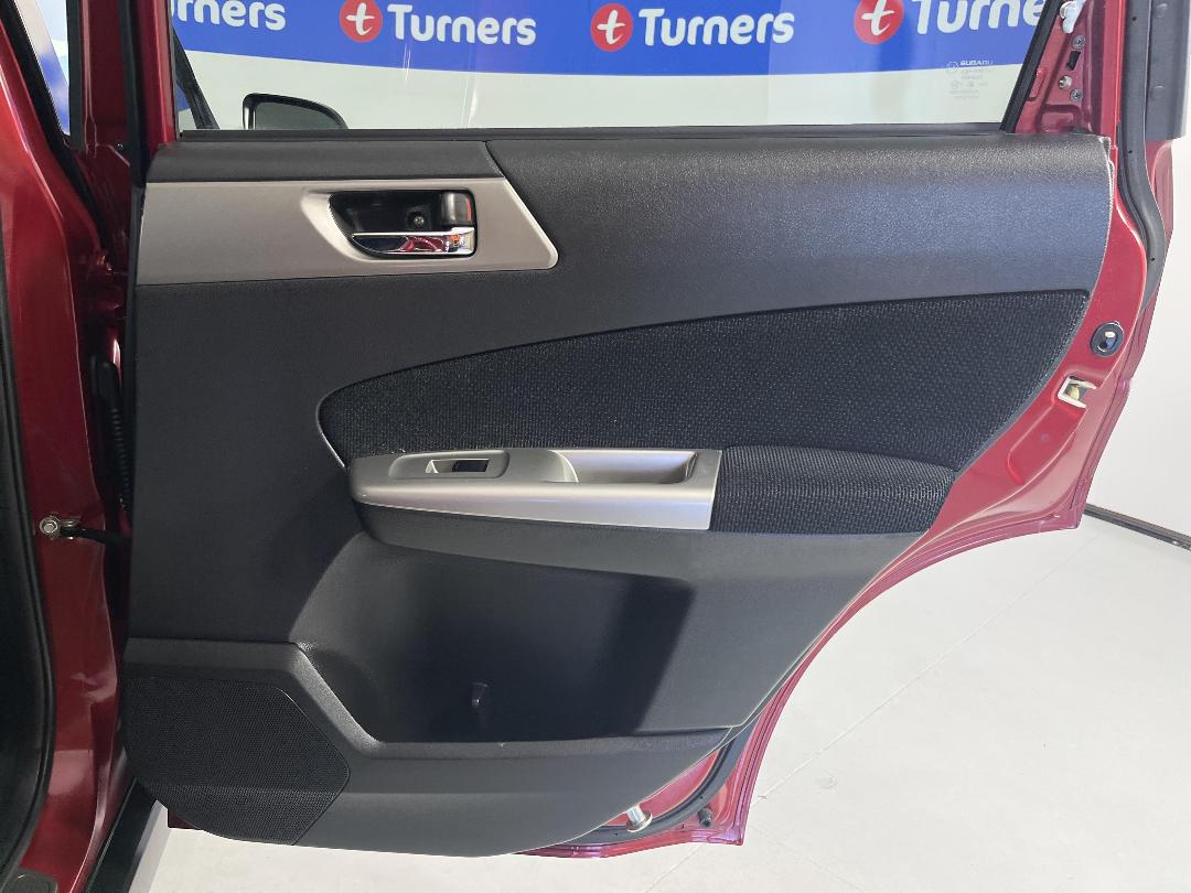 Photo '19' of Subaru Forester