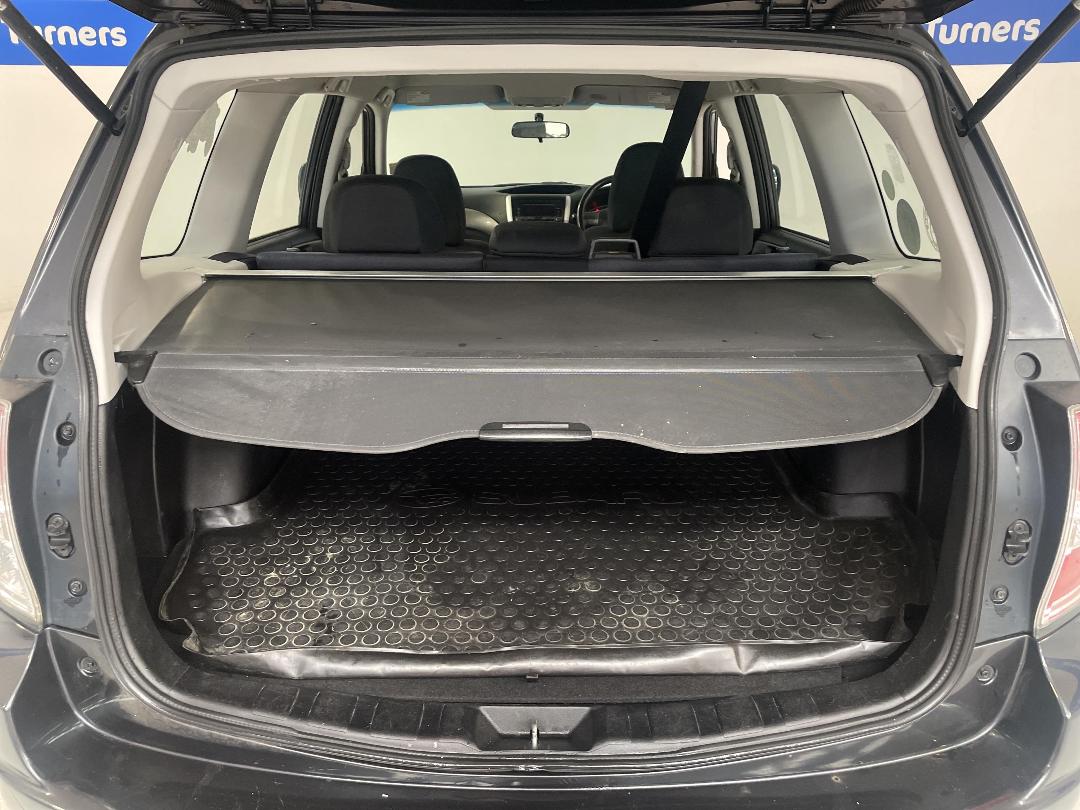 Photo '14' of Subaru Forester Photo '14' of Subaru Forester