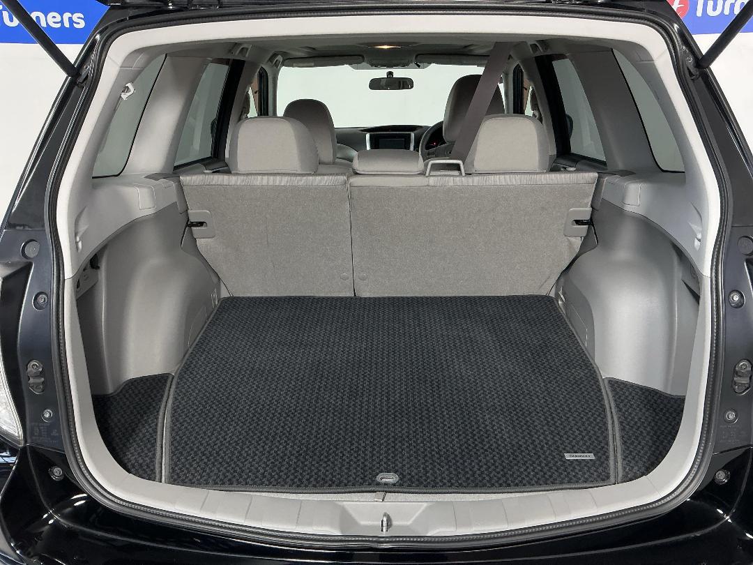 Photo '14' of Subaru Forester