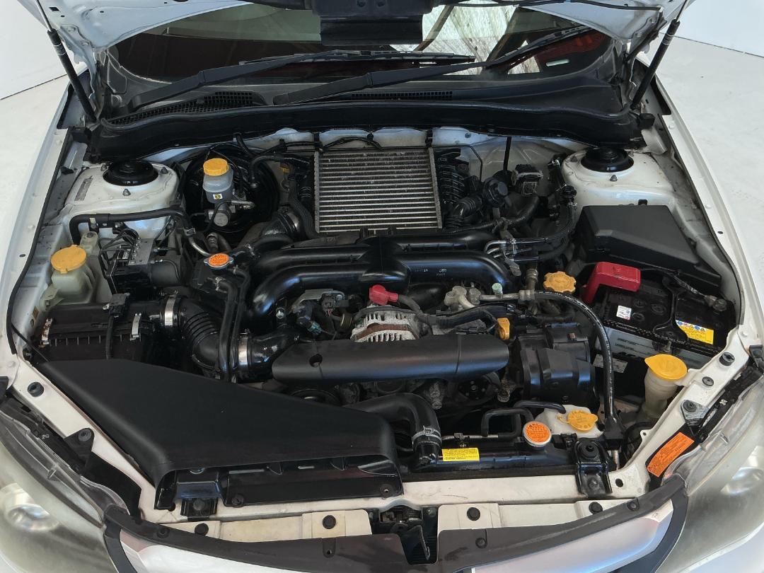 Photo '13' of Subaru Impreza Photo '13' of Subaru Impreza