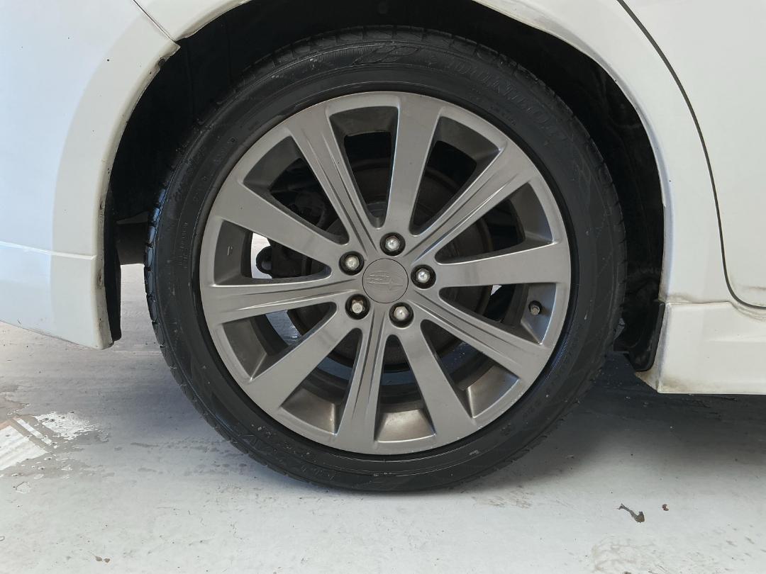 Photo '12' of Subaru Impreza Photo '12' of Subaru Impreza