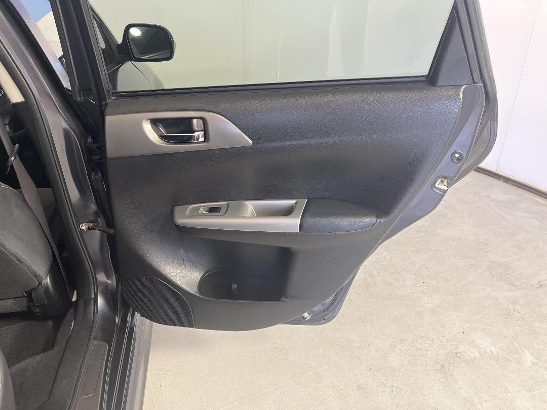 Photo '19' of Subaru Impreza