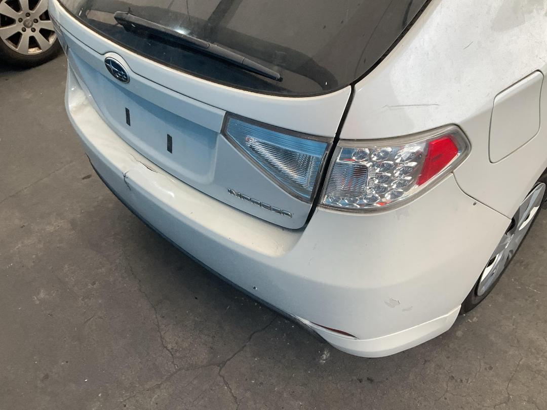 Photo '14' of Subaru Impreza Photo '14' of Subaru Impreza