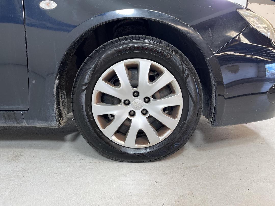 Photo '9' of Subaru Impreza Photo '9' of Subaru Impreza