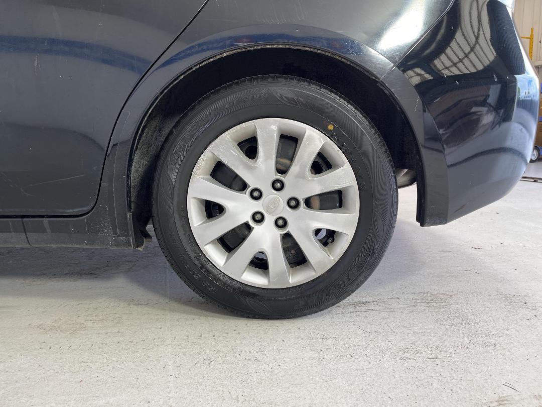 Photo '11' of Subaru Impreza Photo '11' of Subaru Impreza