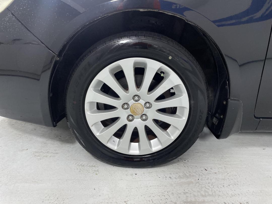 Photo '10' of Subaru Impreza Photo '10' of Subaru Impreza