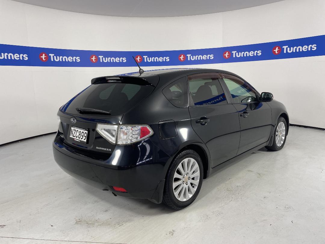 Photo '7' of Subaru Impreza Photo '7' of Subaru Impreza