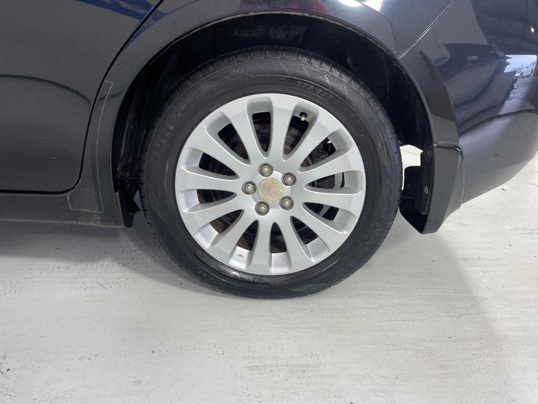 Photo '11' of Subaru Impreza Photo '11' of Subaru Impreza