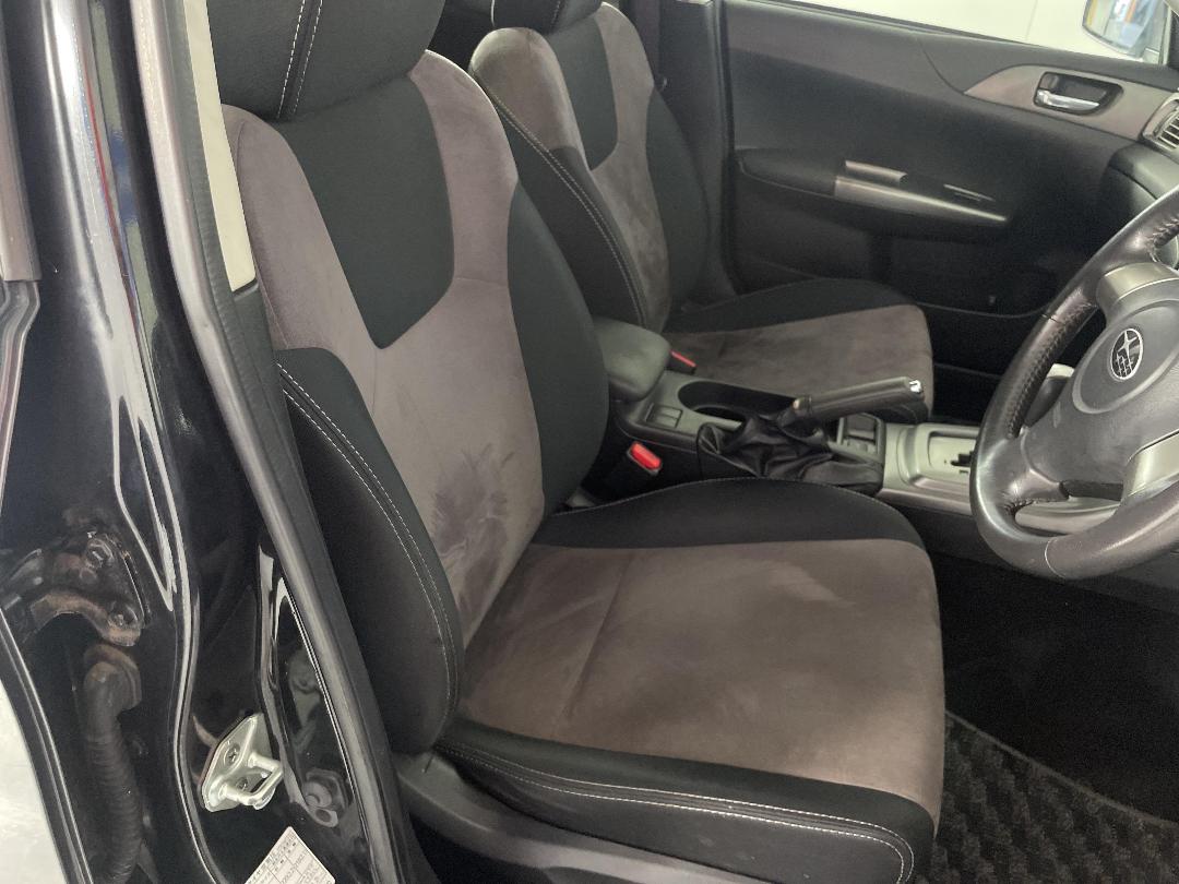 Photo '16' of Subaru Impreza Photo '16' of Subaru Impreza