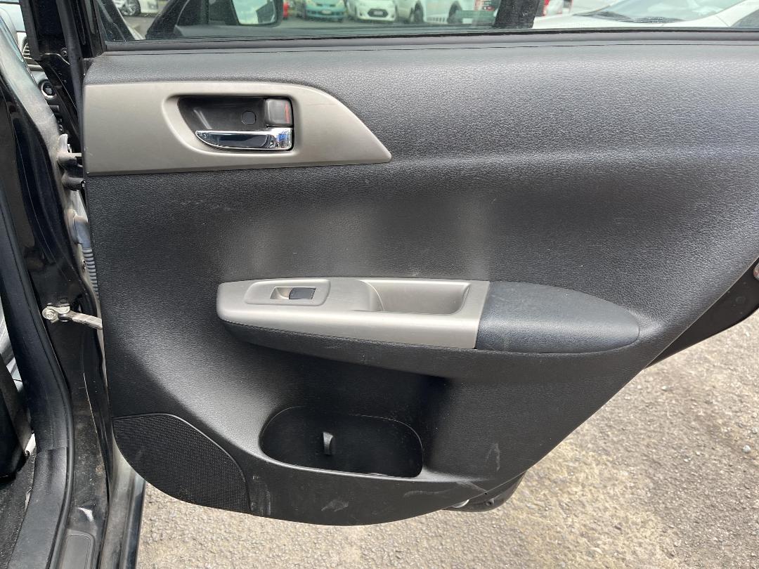 Photo '13' of Subaru Impreza