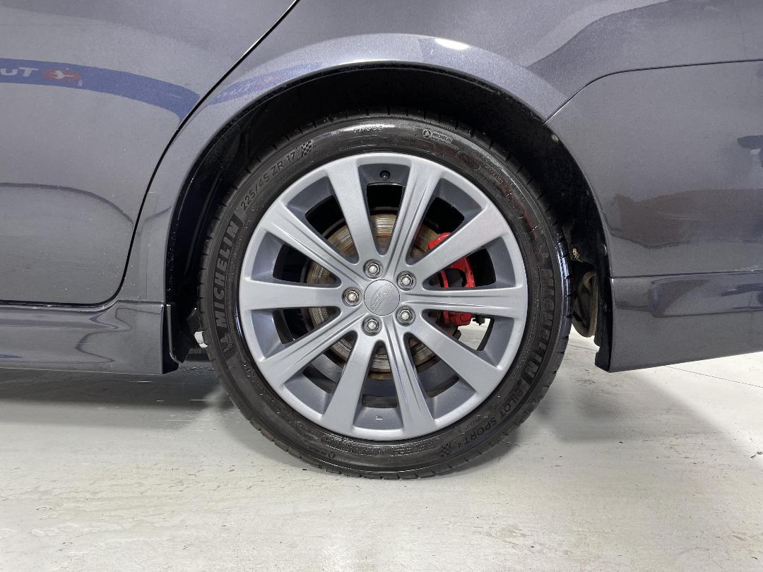 Photo '11' of Subaru Impreza