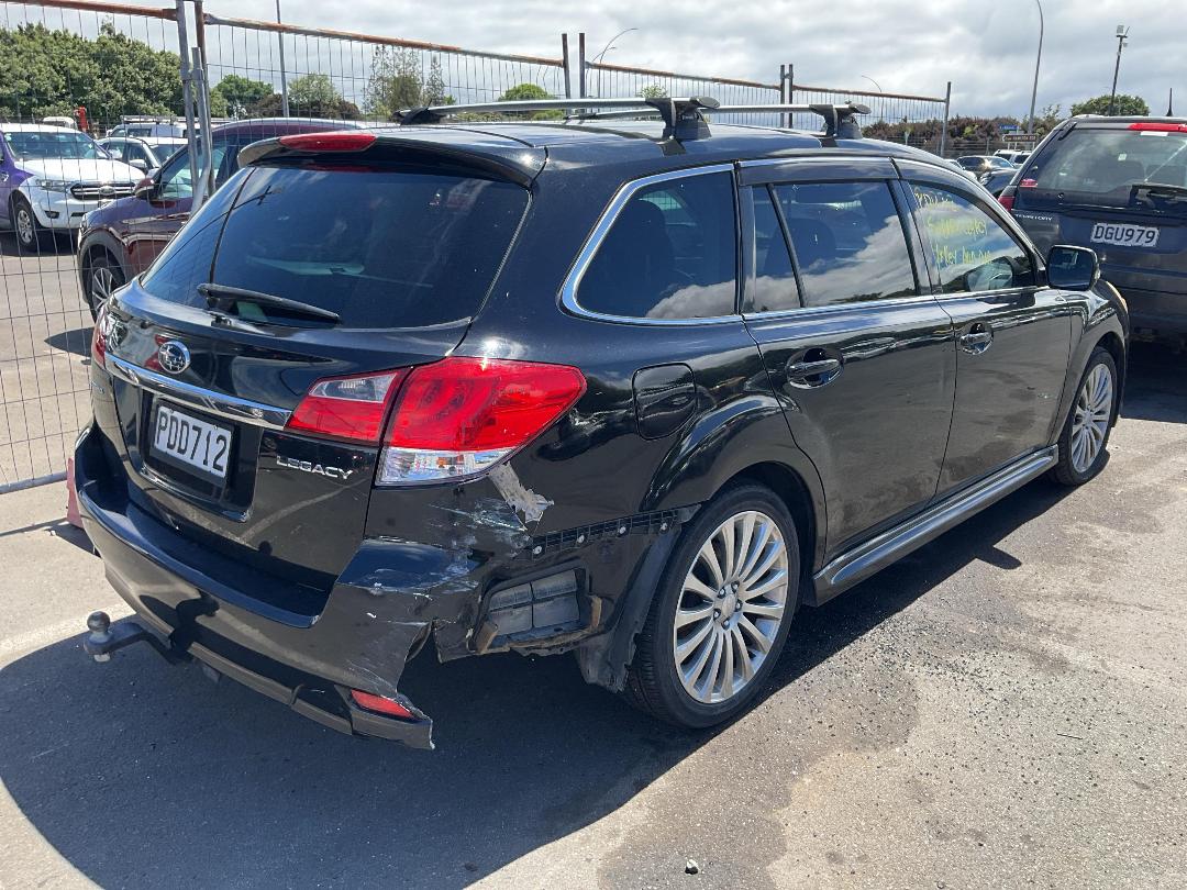 Photo '5' of Subaru Legacy Photo '5' of Subaru Legacy