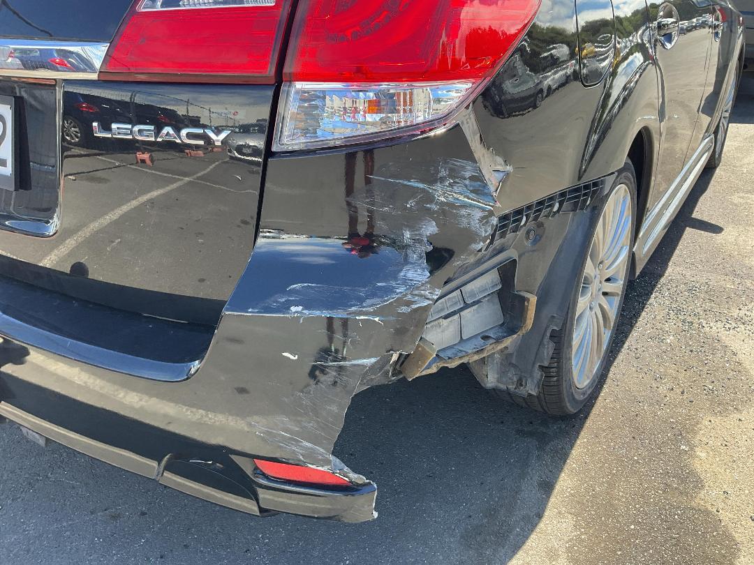 Photo '10' of Subaru Legacy Photo '10' of Subaru Legacy