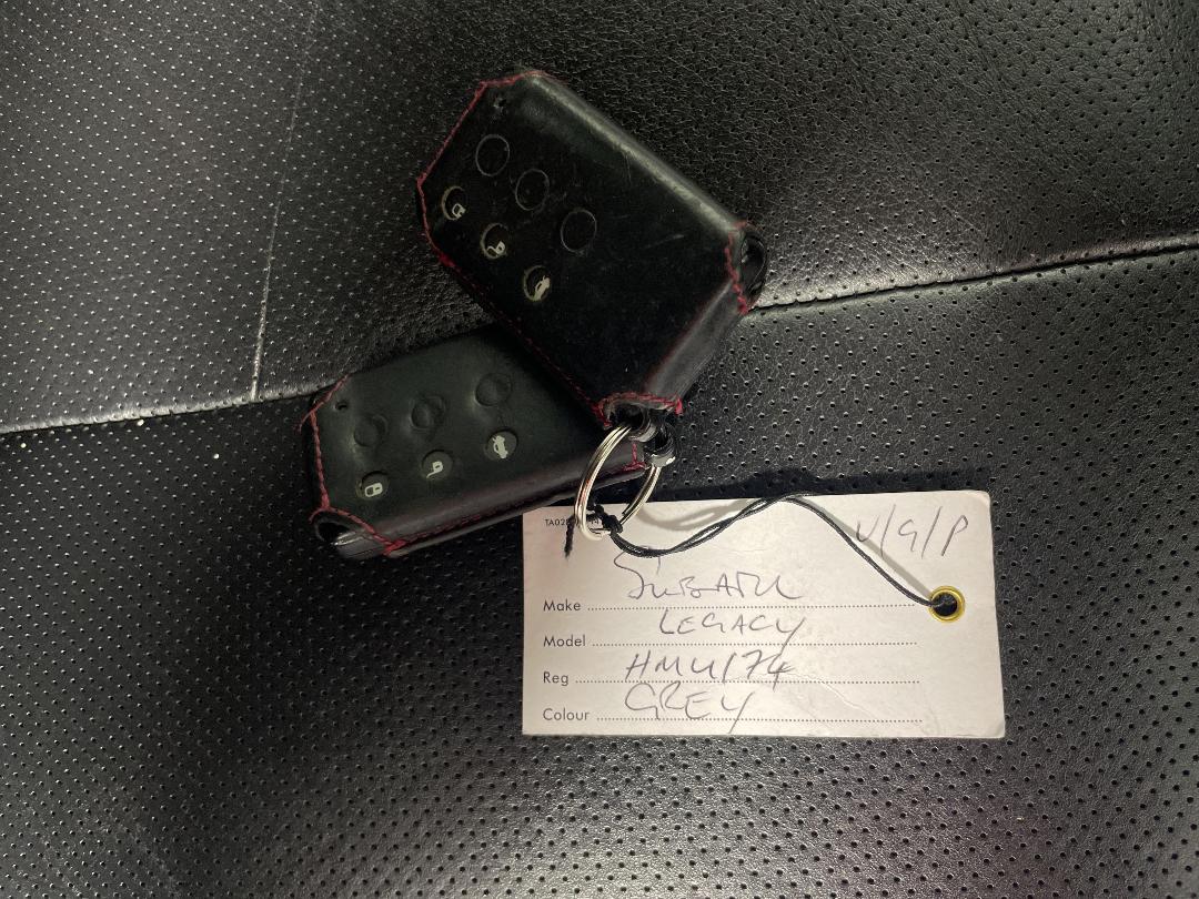 Photo '22' of Subaru Legacy