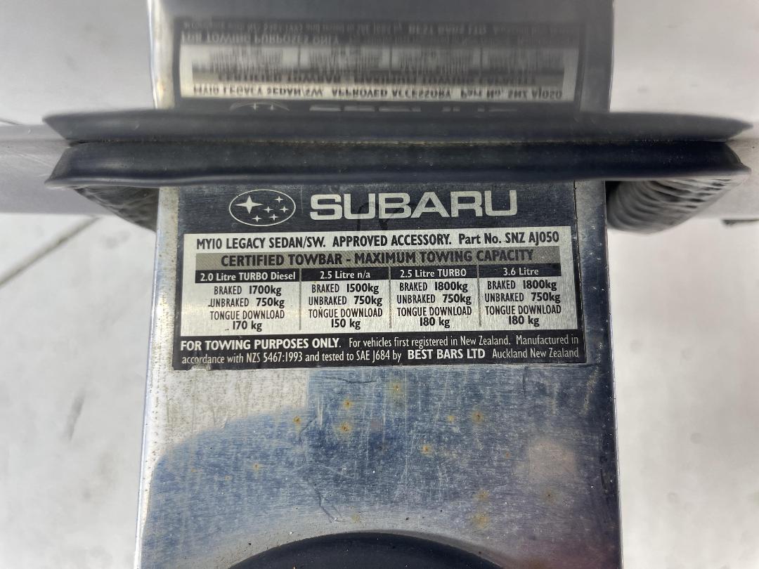 Photo '23' of Subaru Legacy