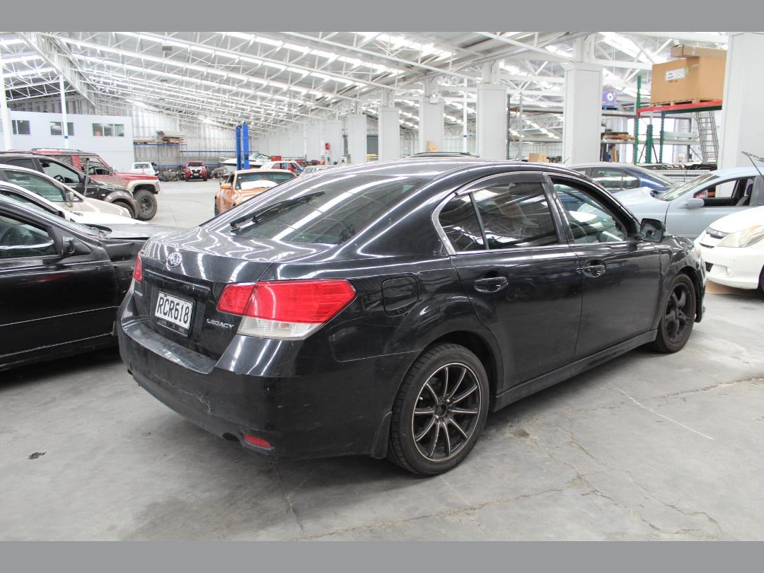 Photo '6' of Subaru Legacy Photo '6' of Subaru Legacy