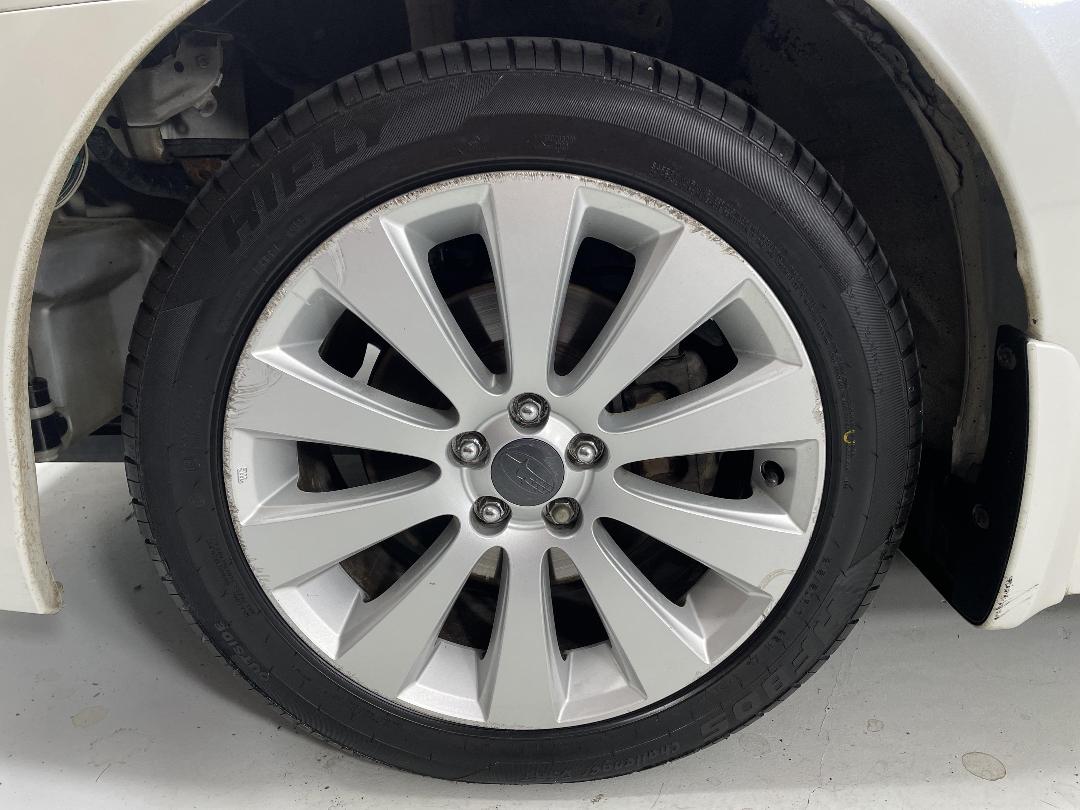 Photo '10' of Subaru Legacy Photo '10' of Subaru Legacy