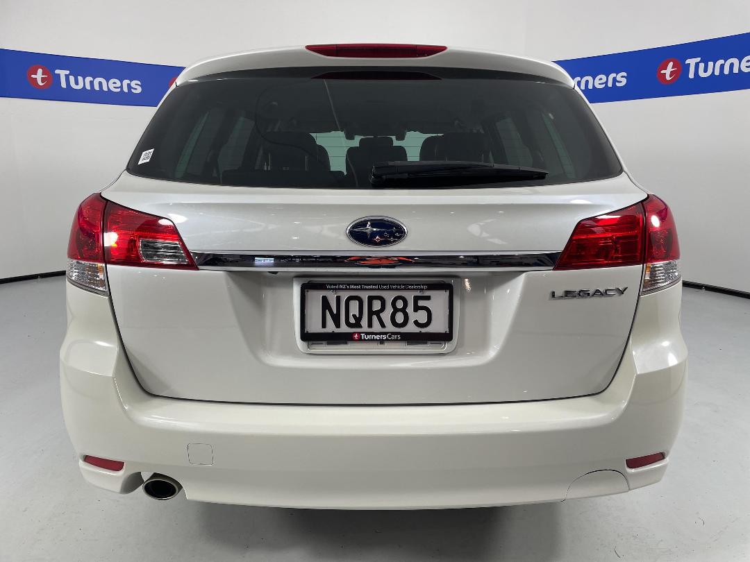 Photo '6' of Subaru Legacy Photo '6' of Subaru Legacy