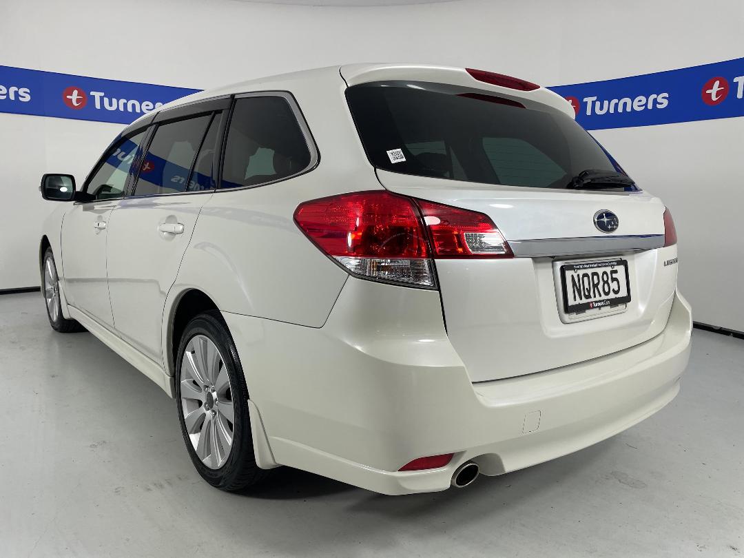 Photo '5' of Subaru Legacy Photo '5' of Subaru Legacy