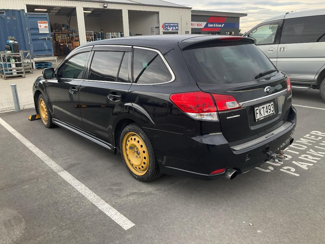 Photo '3' of Subaru Legacy GT Spec B Photo '3' of Subaru Legacy GT Spec B