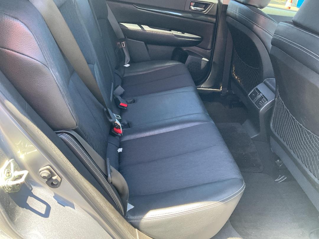 Photo '14' of Subaru Legacy Photo '14' of Subaru Legacy