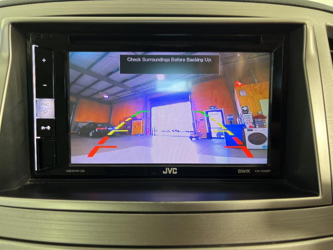 Photo '24' of Subaru Legacy