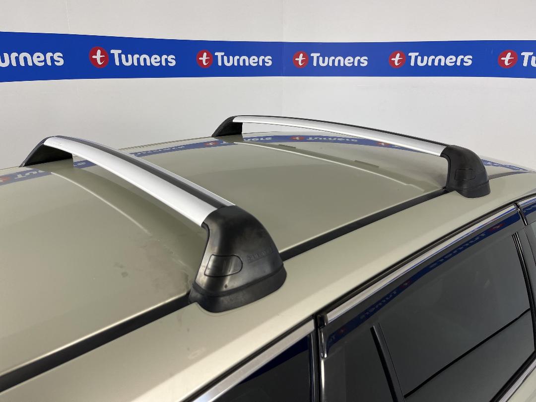 Photo '29' of Subaru Legacy