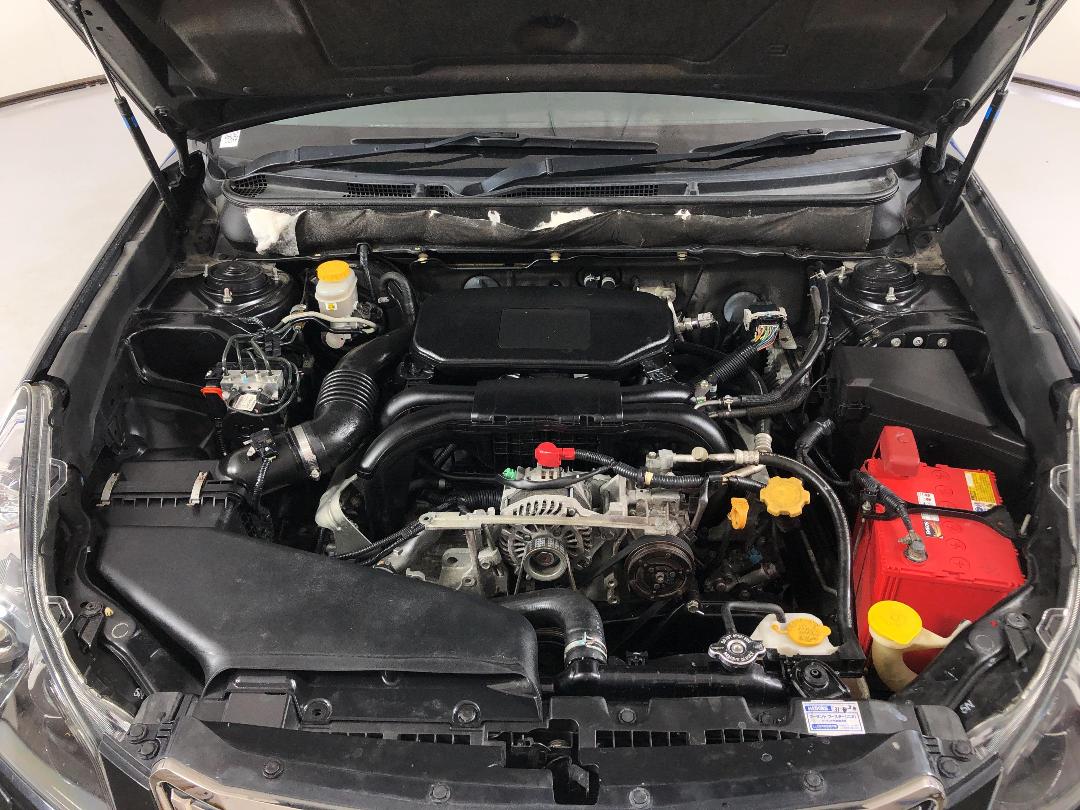 Photo '13' of Subaru Legacy